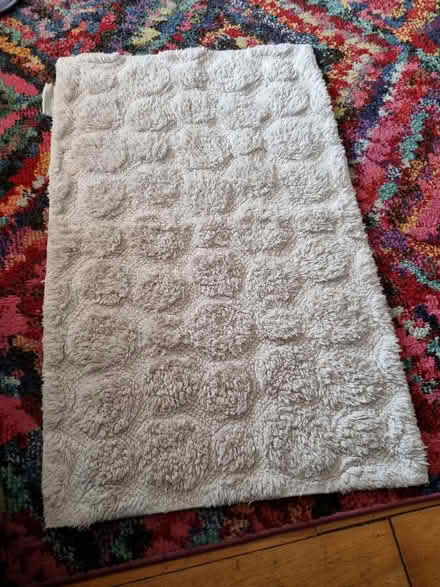 Photo of free Chunky Bath Mat (Fiveways Brighton) #1
