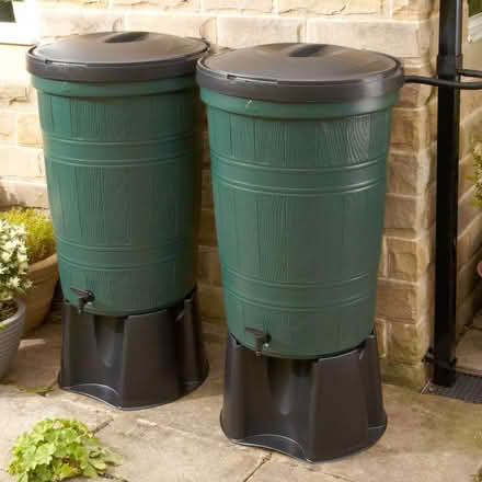 Photo of 40gallon / 200litre water butt (Groby LE6) #1