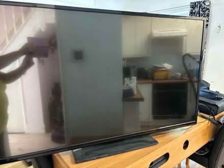 Photo of free 48inch tv (Fareham PO13) #2