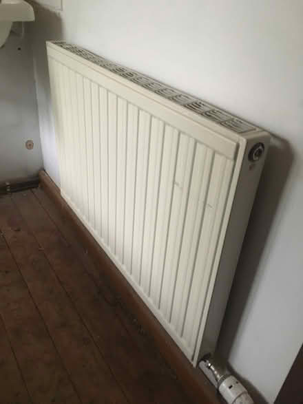 Photo of Radiator (Kington HR5) #1