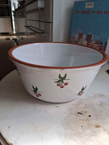 Photo of free Bowl (Stroud GL5) #1