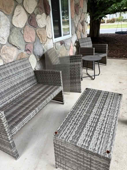 Photo of free Outdoor set (Near Seven Mile and Farmington) #1