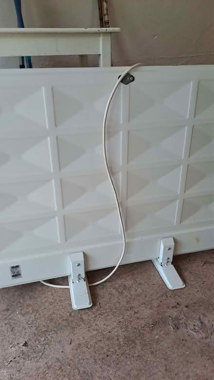 Photo of free Electric radiator (Sherrard's Green WR14) #1