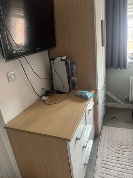 Photo of free Wardrobe and draws (Mountsorell LE12) #4