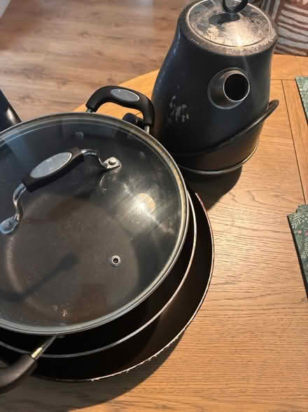Photo of free Kitchen items (Purley CR8) #1