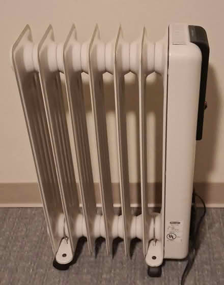 Photo of free DeLonghi Radiator Heater (Wilkinson Blvd/Morris Field) #1
