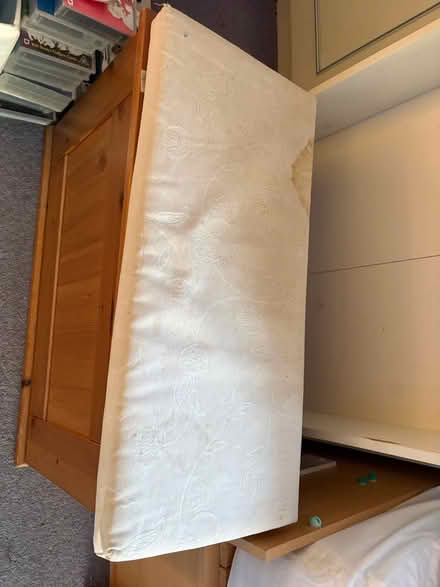 Photo of free Storage box seat (Epsom KT18) #3