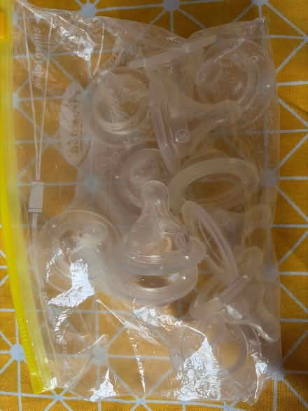 Photo of free Baby bottle teats (Southfields SW18) #2