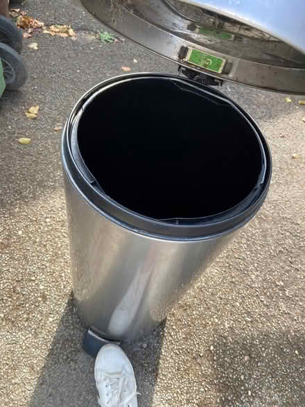 Photo of free Kitchen bin (Bearsted ME14) #1