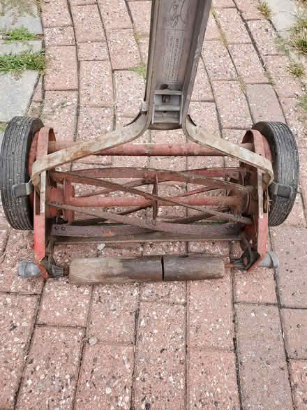 Photo of free Manual push mower (Near Experimental Farm) #2