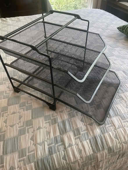 Photo of free 3-tier Desktop stand for papers (DC side of Warrenton) #1