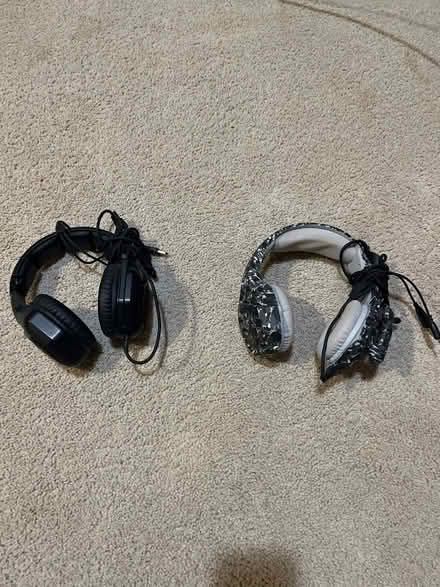 Photo of free Gaming headphones (dont work) (North side of Naperville) #1