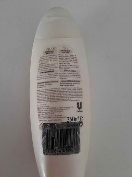 Photo of free Dove Shampoo Respect and balance (Loscoe Grange DE75) #2