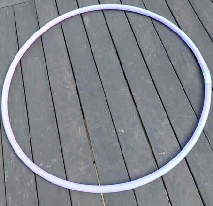 Photo of free Child's purple hoop (Top Amersham HP6) #1