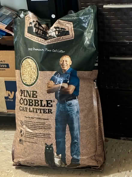 Photo of free Cat Litter (2831 Exterior Street, Bronx) #1