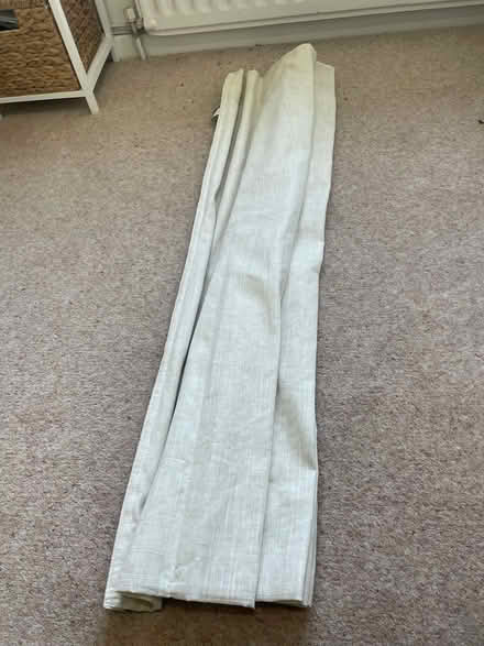 Photo of free Roman blind (Liverpool L25) #1