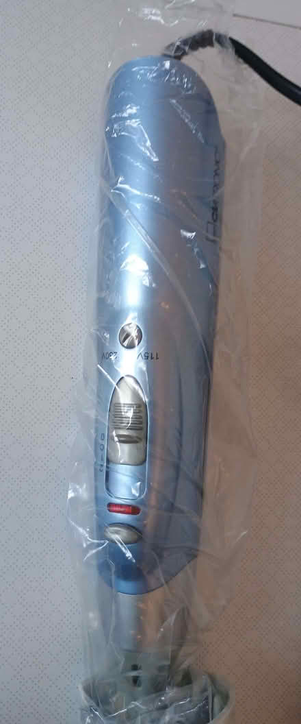 Photo of free Hot hair styler (Barbourne WR3) #2