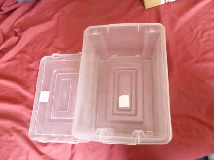 Photo of free Small plastic storage box (Greenford UB6) #2