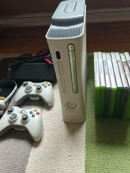 Photo of free Original Xbox with games (Kenley CR8) #3