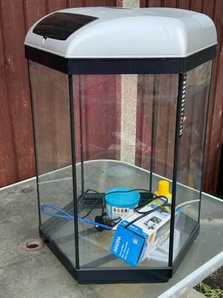 Photo of free Fish tank (ME10) #1