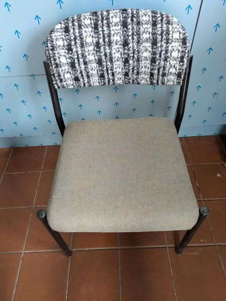 Photo of free Chair (Ash Wharf GU12) #1