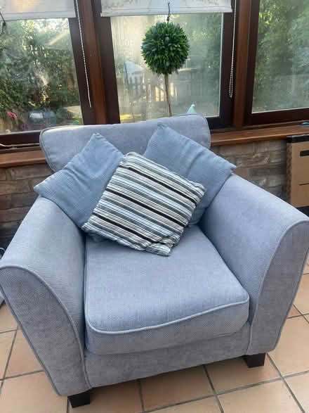 Photo of free cushions not included (Bedford) #3