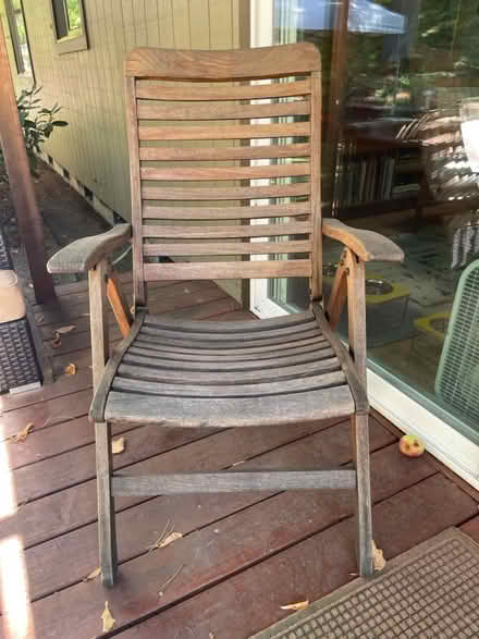 Photo of free Deck chairs, bike trainer & repair (Ashland above the hospital) #1
