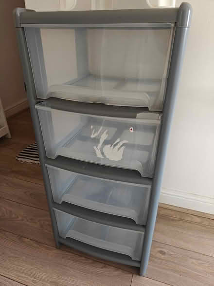 Photo of free Organiser (TW7 Osterly) #1