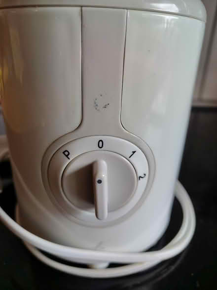 Photo of free Blender, freestanding (Hulme M15) #2