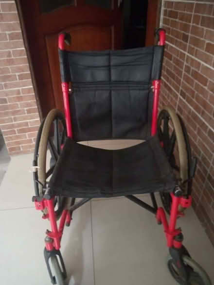 Photo of A non-electric wheelchair in a very good condition for a dis (Broadfields HA8) #1