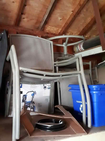 Photo of free Patio Table and 6 Chairs (Stanley Park area of Kitchener) #2
