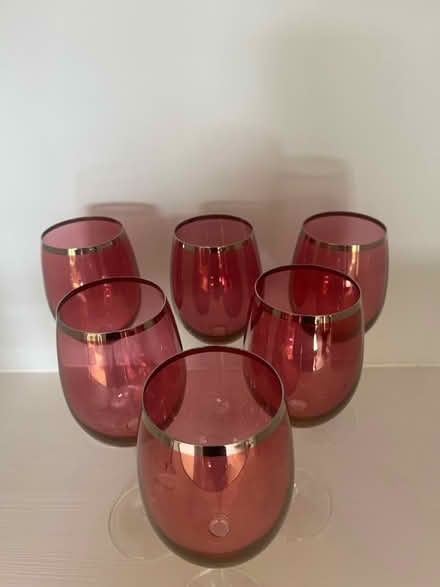 Photo of free Set of 6 large wine glasses (Thurnby Leicester LE7) #2