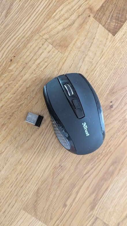 Photo of free Cordless mouse (Aldwick PO21) #1