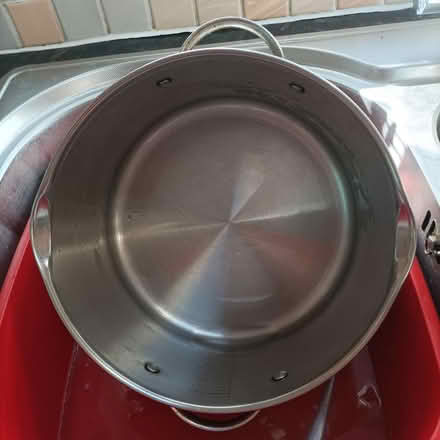 Photo of free Stainless steel tray & pan (West Worthing BN11) #3