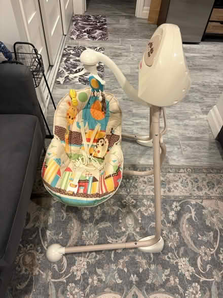 Photo of baby swing (hamilton) #1