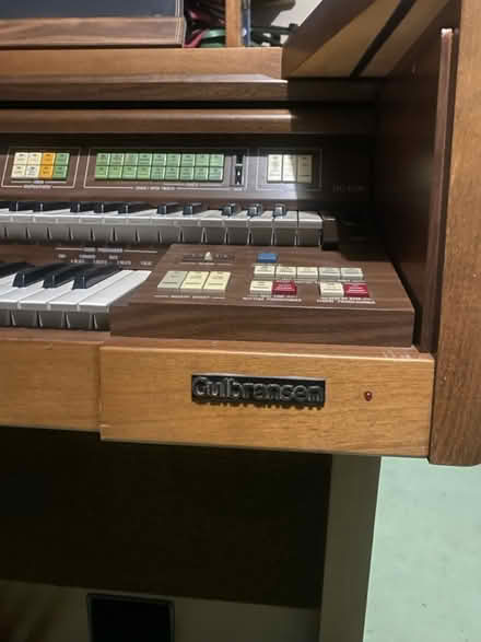 Photo of free Vintage Gulbransen DG1200 organ (SW a Bolingbrook/Romeoville) #3