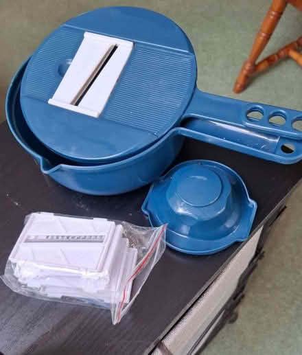 Photo of free Mandolin set (Forest Green GL6) #1
