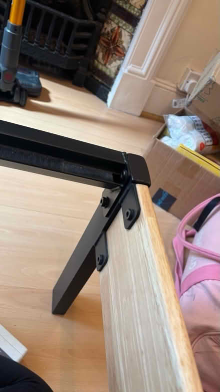 Photo of free Double bed frame (good condition) (Putney Bridge Road SW15) #4