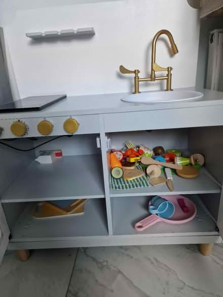 Photo of free Play kitchen (Upminister) #1