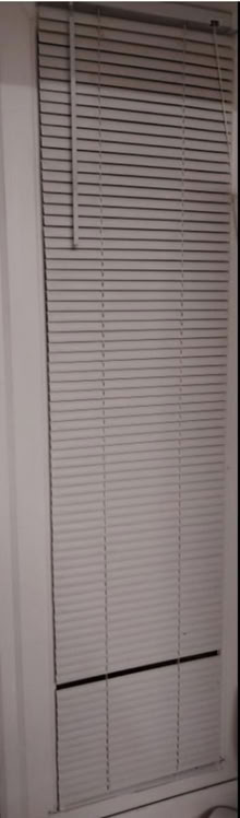 Photo of free Venetian blind for patio door (Dagenham RM10) #1