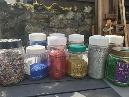 Photo of free Glitter and coloured sand (Kinnerton LD8) #2