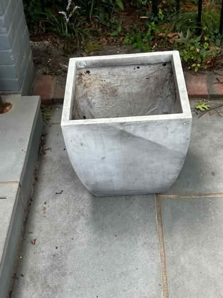 Photo of free Outdoor pot (Park view\Petworth) #1