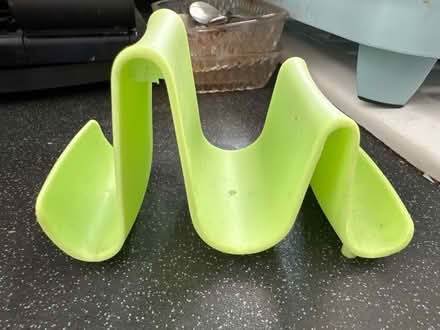 Photo of free Spoon and lid rest (Ashford TW15) #1