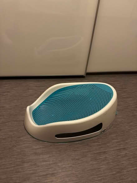 Photo of free Angelcare Baby Bath Support (Waltham Cross EN3) #1