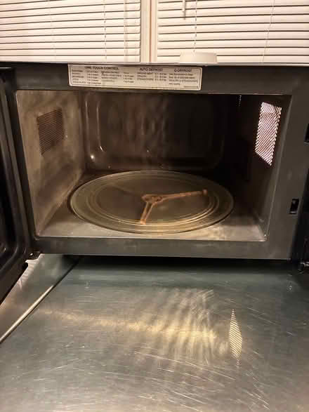 Photo of free LG microwave (Saugerties) #2