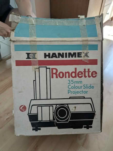 Photo of free Rondette Colour Slide Projector (Mytchett GU16) #2