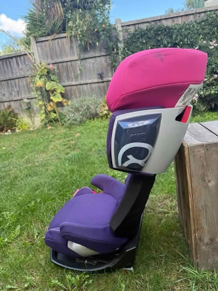 Photo of free High back booster seat (Chelmsford CM2) #4