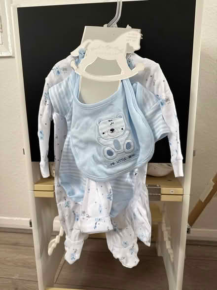 Photo of free All in one 0-3months (GU11 2NH) #1