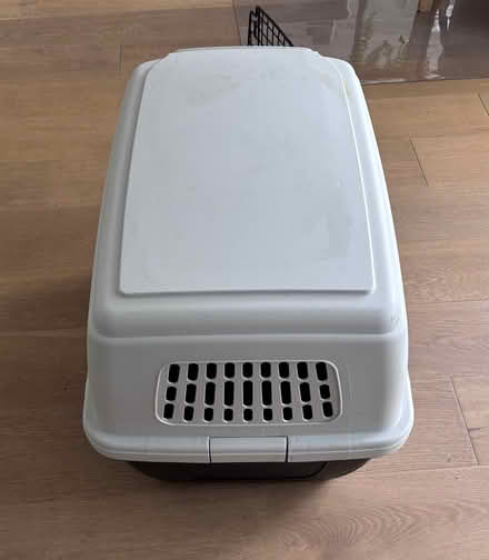 Photo of free Hutch for cat/small dog (Kew TW9) #1