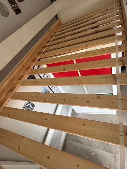 Photo of free High bed (hop SE23) #3